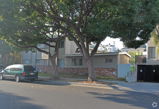 Photo - 2628 5th St