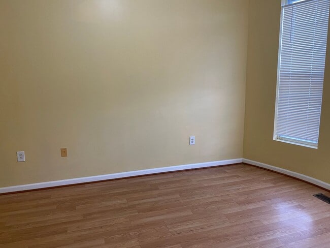 Photo - Spacious Rooms! Hardwood Flooring Througho...