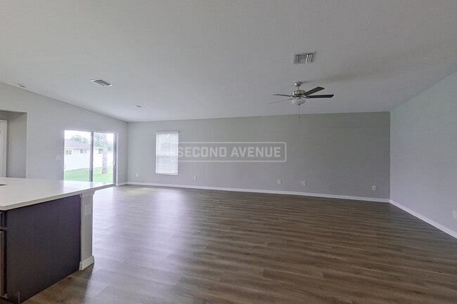 Photo - 3908 23rd St SW