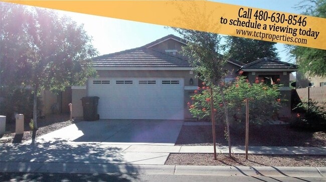Building Photo - Beautiful Home in Shamrock Estates!