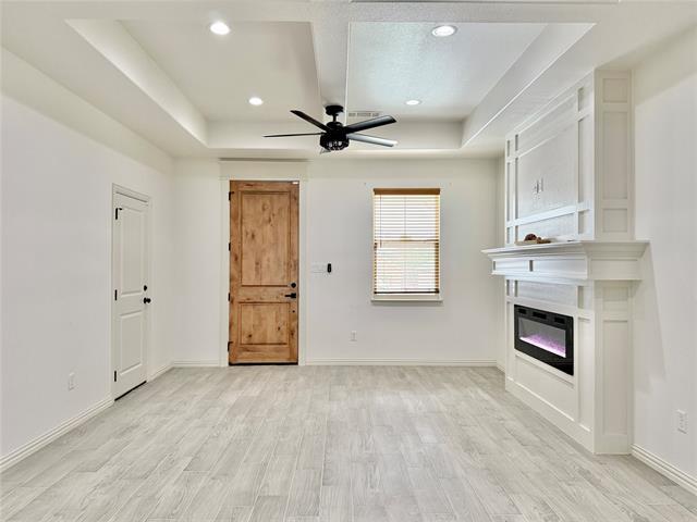 Photo - 5609 San Jacinto Dr House