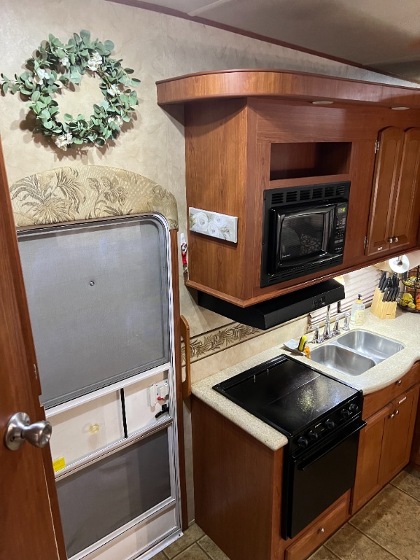 Photo - 7560 Chelsea Rd