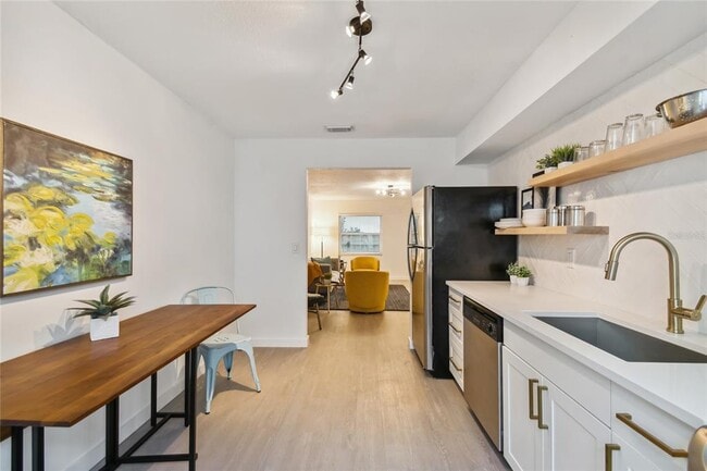 Photo - 6422 S Adelia Ave
