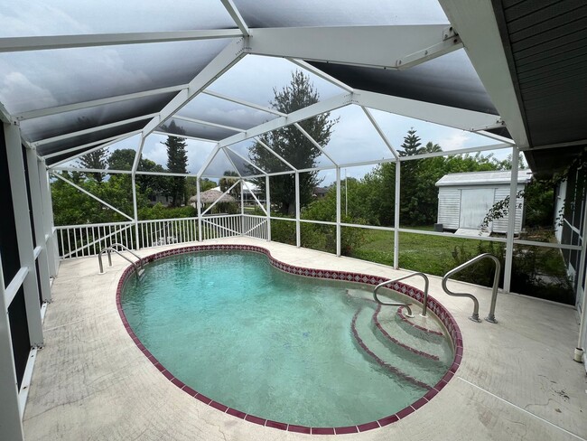 Photo - 18090 Avonsdale Cir