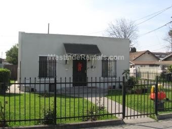 Photo - 446 W 69th St House