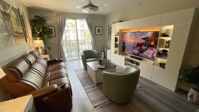 Photo - 780 S Sapodilla Ave Unit #210