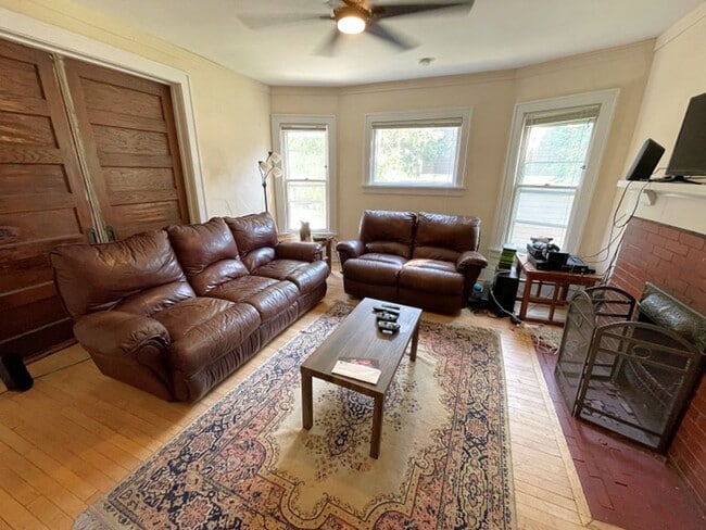 130 Lathrop St Unit 1,#2,#3