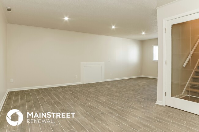 Photo - 125 Sedgewick Ridge Ct