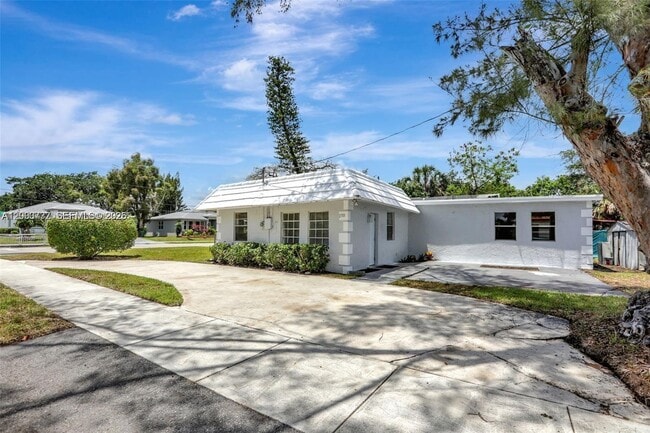 2701 NW 18th Terrace