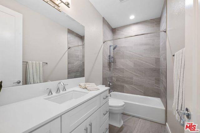 Photo - 4444 Paxton Pl