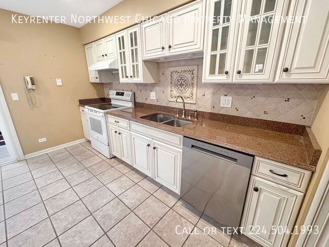 Photo - 5015 Dukesberry Ln