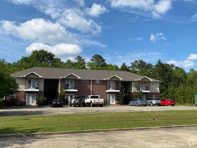 Building Photo - University Place Apartments