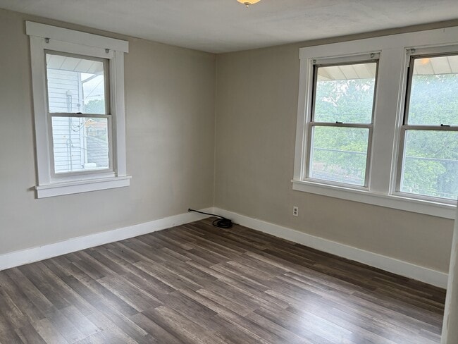 Photo - 2807 Homehurst Ave