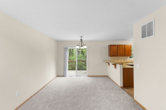 Photo - 177 Prairiecreek Way