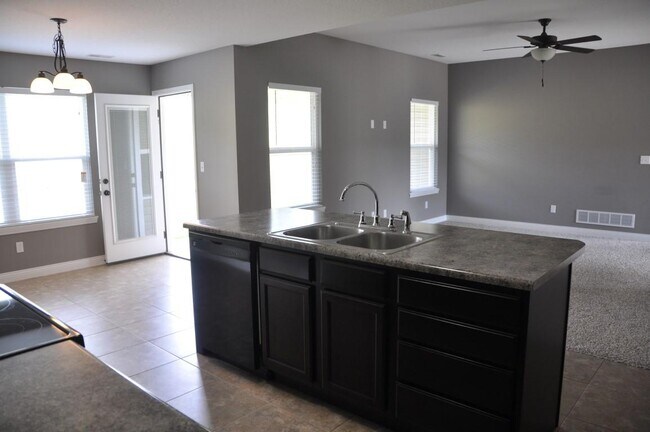 Photo - 3505 Timber Run Dr