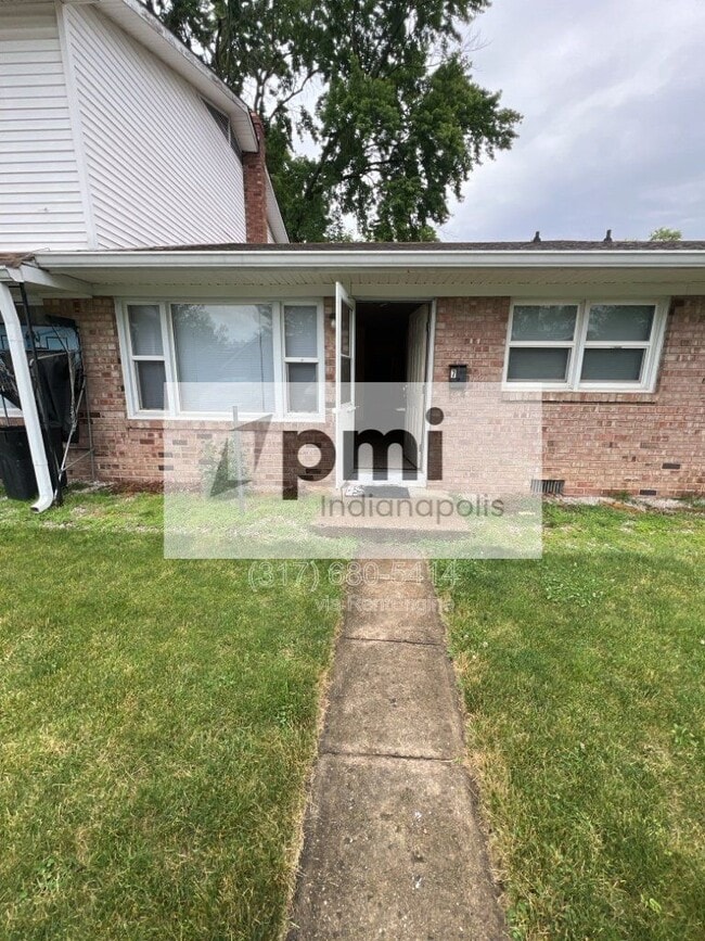 Building Photo - 7133 Meadow Trail Rental