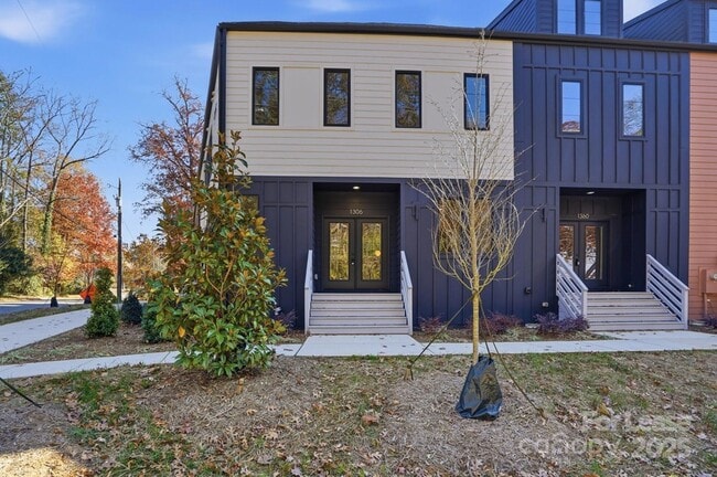 Building Photo - 1306 Carolyn Dr