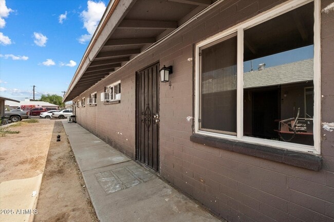 Photo - 2343 E Pueblo Ave Unit 4