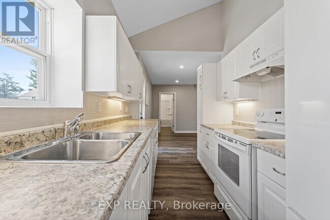 Photo - 44 W Front St Unité A