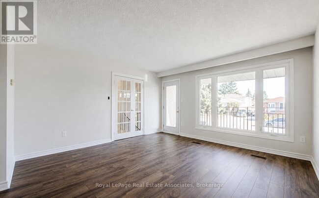 Photo - 2393 Whaley Dr