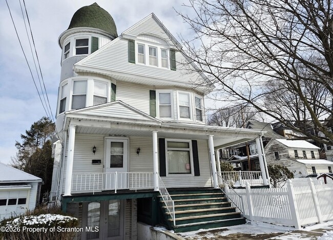 Building Photo - 109 Salem Ave Unit 2fl