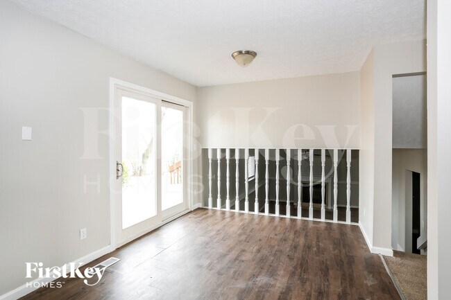 Photo - 560 Corral Gate Ct