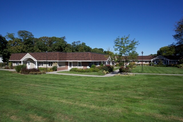 Photo - Fairfield At East Islip