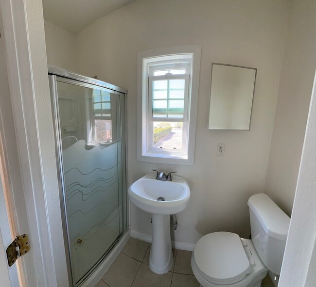 Photo - 12222 Carmenita Rd Unidad 12222