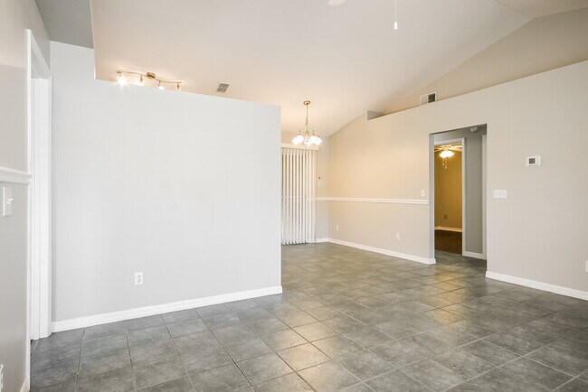 Photo - 10525 Reagans Run Dr