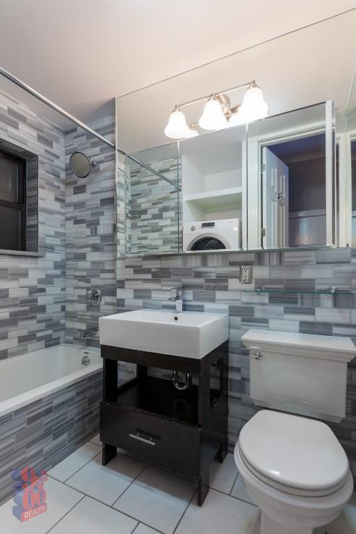 Photo - 7 E 75th St Unidad 4D