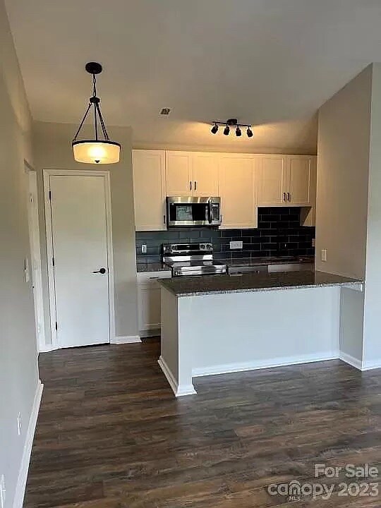 Room in Condo on Meadow Rose Ln
