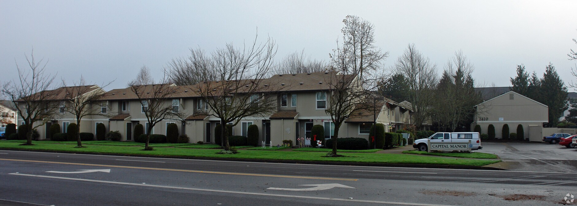 Capital Manor - Capital Manor Apartments