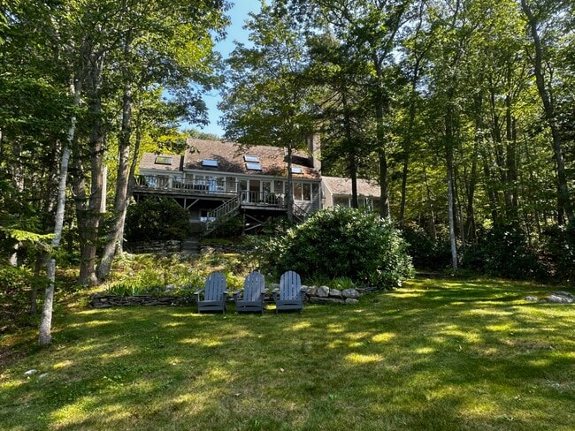 Photo - 264 Parsons Point Rd