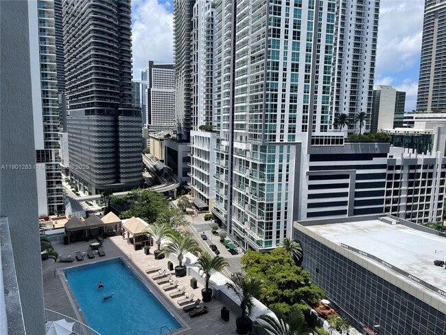 Photo - 1250 S Miami Ave Unidad 1404