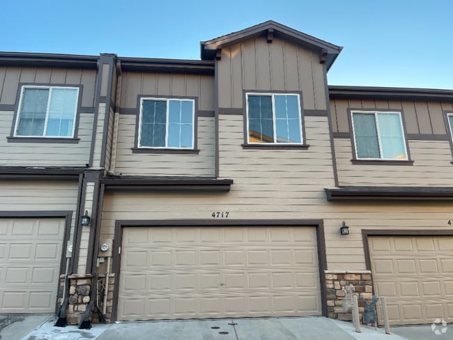 Building Photo - 4717 ROWLAND Heights Rental