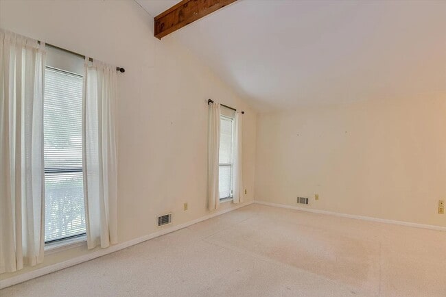 Photo - 904 Big Hunt Rd