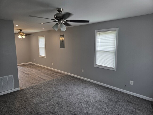 Photo - 961 Martin Rd