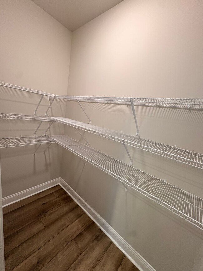 Photo - 112 Alva Ct Unit 112 Alva Court