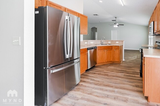 Photo - 836 Bonaparte Landing Ct