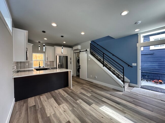 Photo - 5509 Brooklyn Ave NE