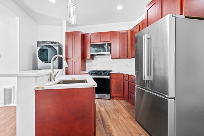 Photo - 1904 S Loomis St Unit 2nd Floor