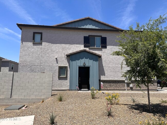 Photo - 2819 W Red Fox Rd