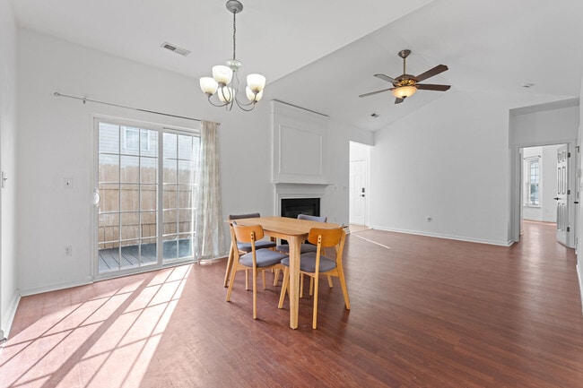 Photo - 4 Maravista Ave