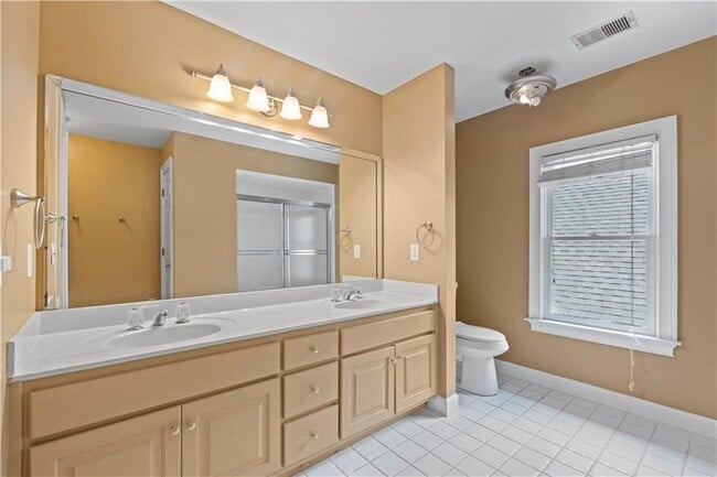 Photo - 235 Smokerise Trce