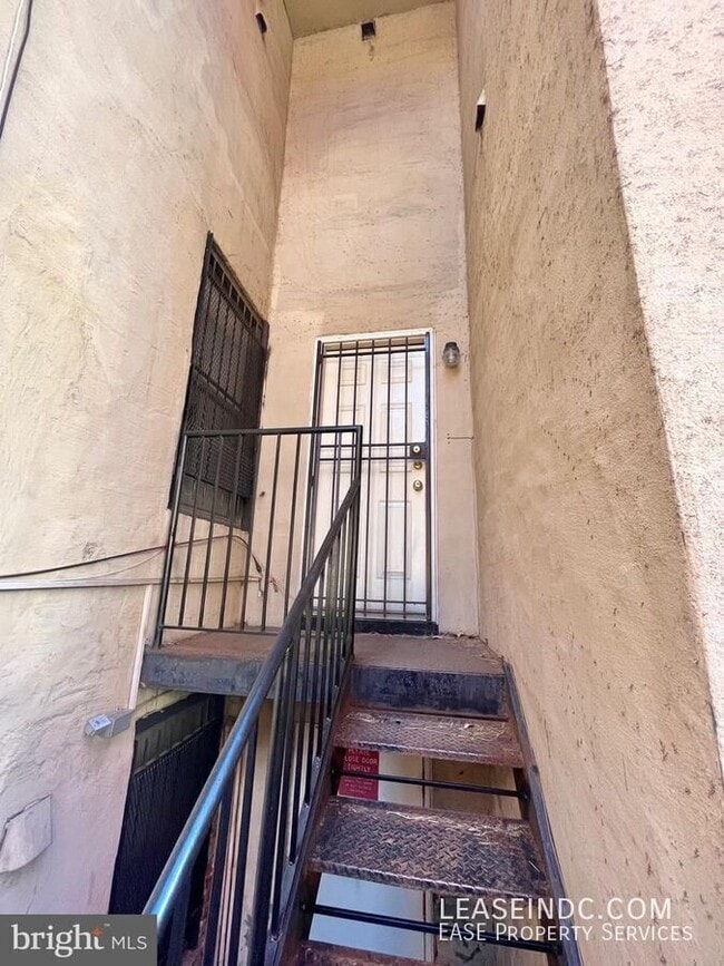 Photo - 1532 15th St NW Unit #5