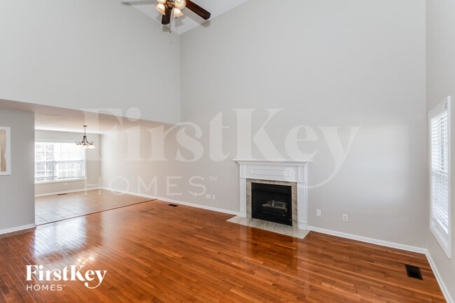 Photo - 3713 Jolene Ct