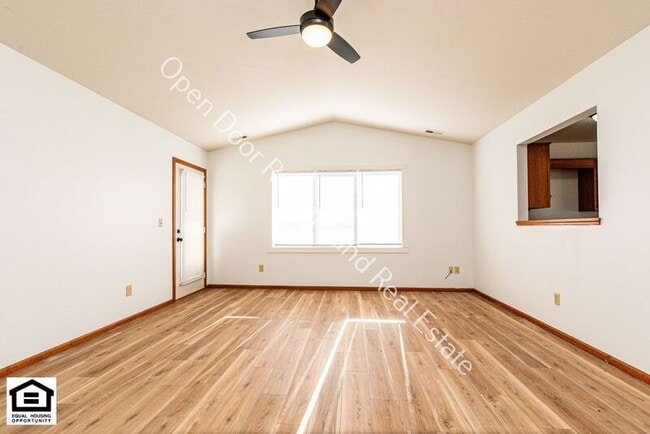 Photo - 1514 Fieldstone Dr