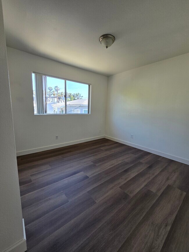 Photo - 7937 Newlin Ave Unit D