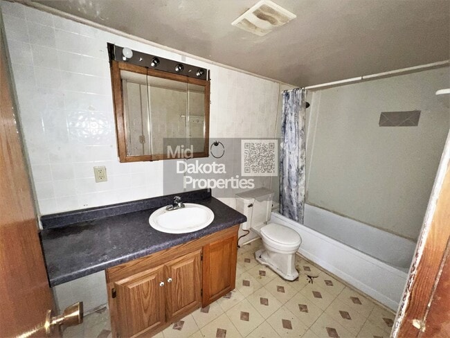 Photo - 212 W Fir-2 Bedroom House