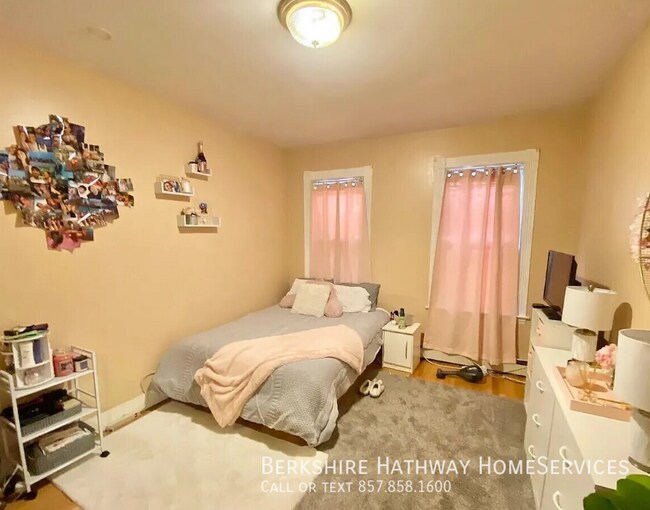 Photo - 6 Eldora St Unit 1